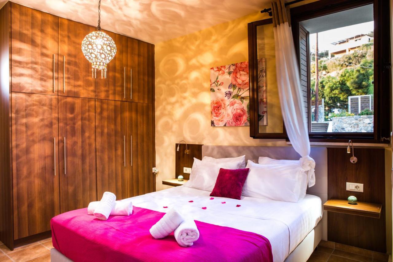 Tzouganos Villa Sfinárion Esterno foto